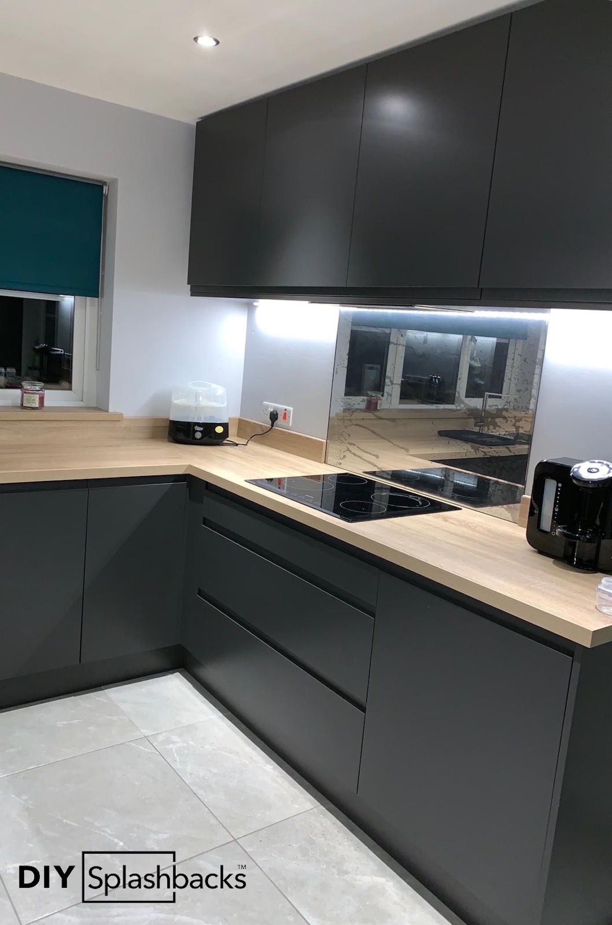 Antique Mirror Splashbacks in Contemporary Kitchen